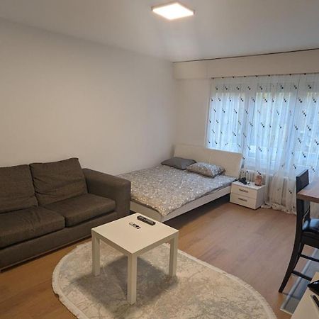 Studio Meuble Pour 2 - Proche De Montreux Buitenkant foto